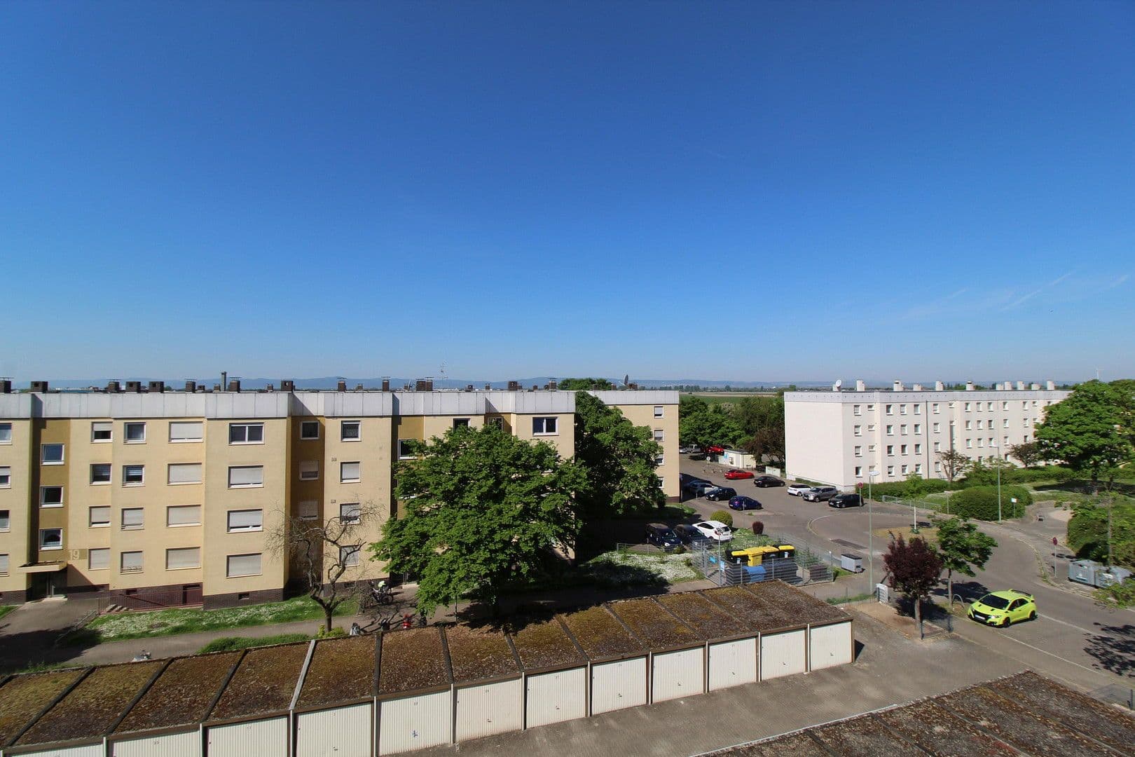 Pronájem bytu 3+1 90 m², Friedrich-Naumann Straße 17, Ludwigshafen am Rhein, Porýní-Falc Pronájem bytu 3+1 90 m², Friedrich-Naumann Straße 17, Ludwigshafen am Rhein, Porýní-Falc