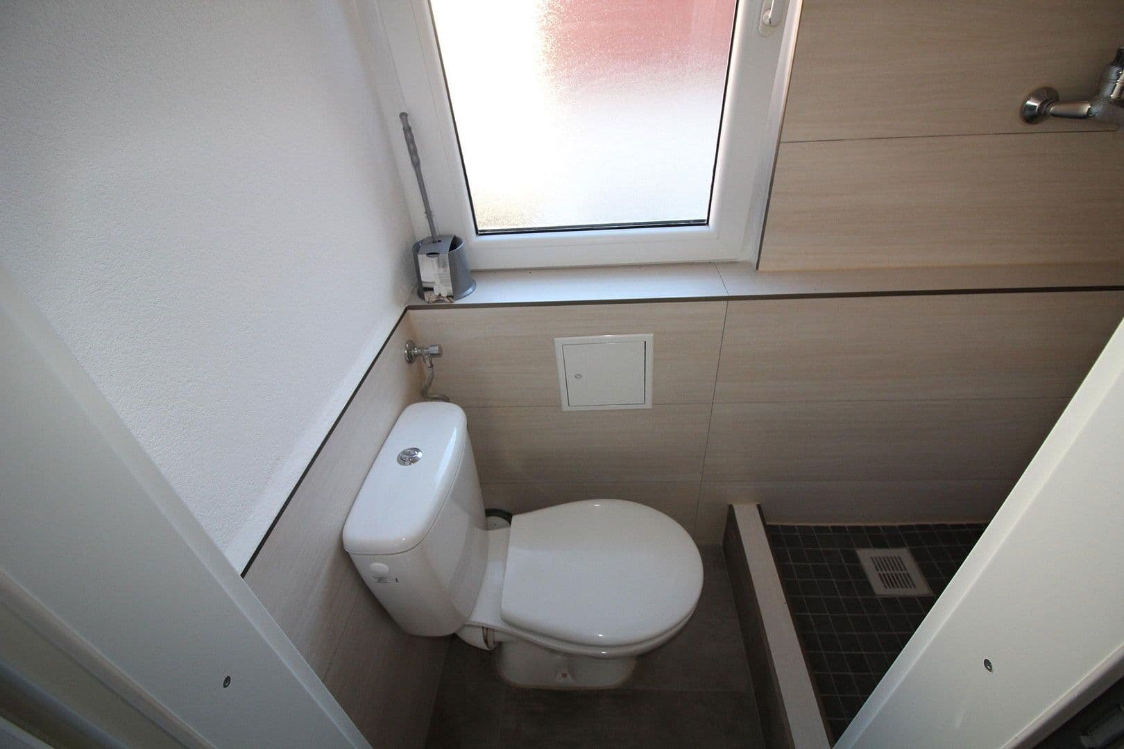 Prodej domu 163 m², pozemek 142 m², Stuttgart, Bádensko-Württembersko Prodej domu 163 m², pozemek 142 m², Stuttgart, Bádensko-Württembersko