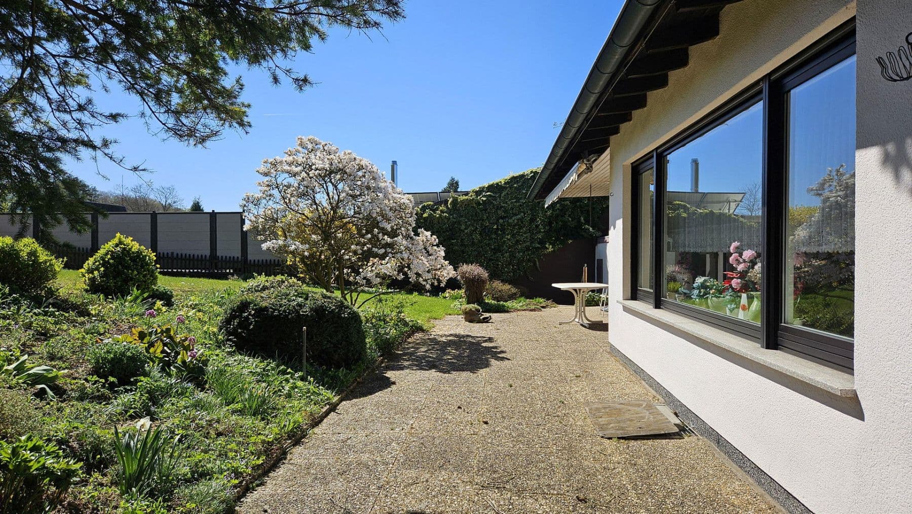 Prodej domu 122 m², pozemek 714 m², Mandelbachtal, Země Sársko Prodej domu 122 m², pozemek 714 m², Mandelbachtal, Země Sársko