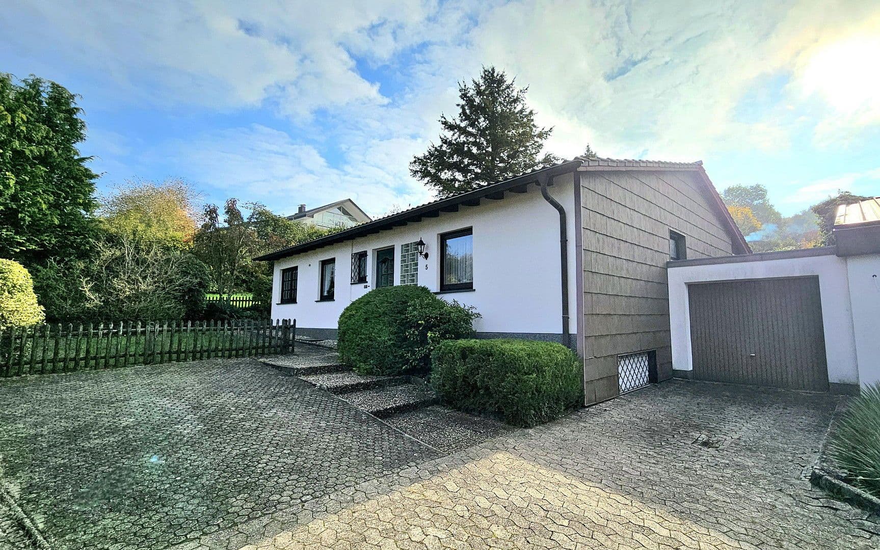 Prodej domu 122 m², pozemek 714 m², Mandelbachtal, Země Sársko Prodej domu 122 m², pozemek 714 m², Mandelbachtal, Země Sársko