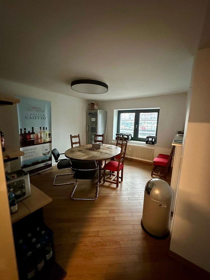 Pronájem kanceláře 298 m², Frankfurt am Main, Hessen Pronájem kanceláře 298 m², Frankfurt am Main, Hessen