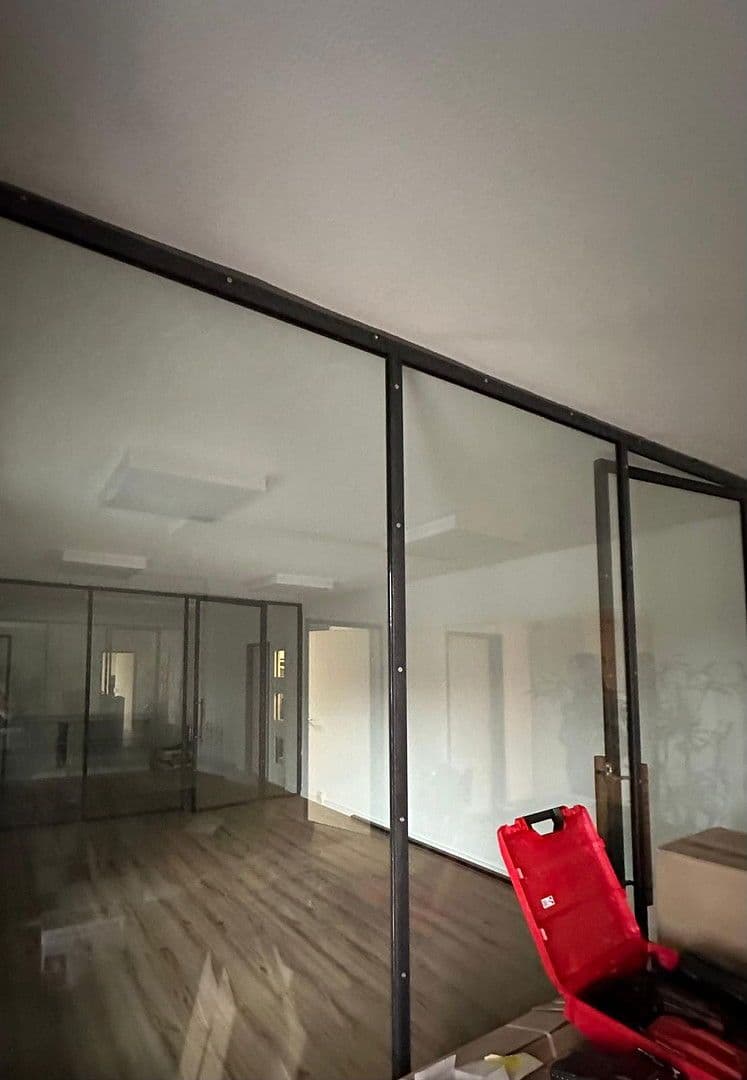 Pronájem kanceláře 298 m², Frankfurt am Main, Hessen Pronájem kanceláře 298 m², Frankfurt am Main, Hessen