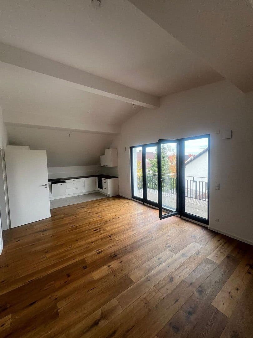 Pronájem bytu 2+kk 88 m², Dorfstraße 13a, Germering, Bavorsko Pronájem bytu 2+kk 88 m², Dorfstraße 13a, Germering, Bavorsko