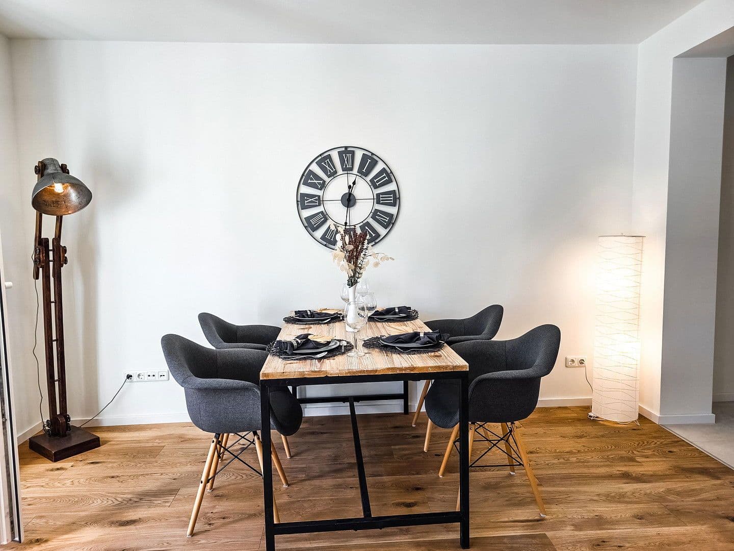 Prodej domu 118 m², pozemek 158 m², Kilianstrasse 74, Nürnberg, Bavorsko Prodej domu 118 m², pozemek 158 m², Kilianstrasse 74, Nürnberg, Bavorsko