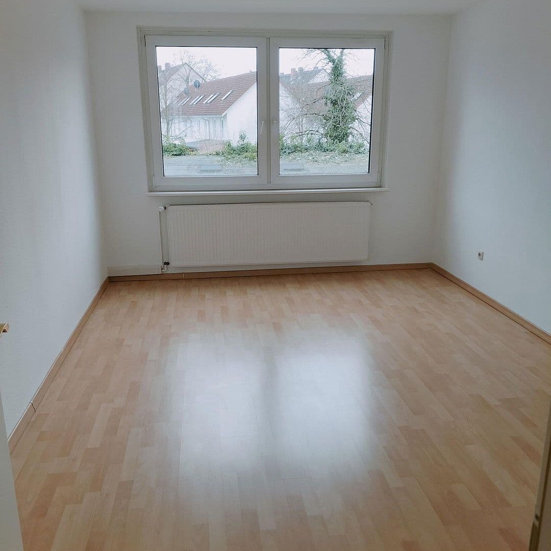 Pronájem bytu 3+1 70 m², Schützenstr. xxx, Hanau, Hessen Pronájem bytu 3+1 70 m², Schützenstr. xxx, Hanau, Hessen
