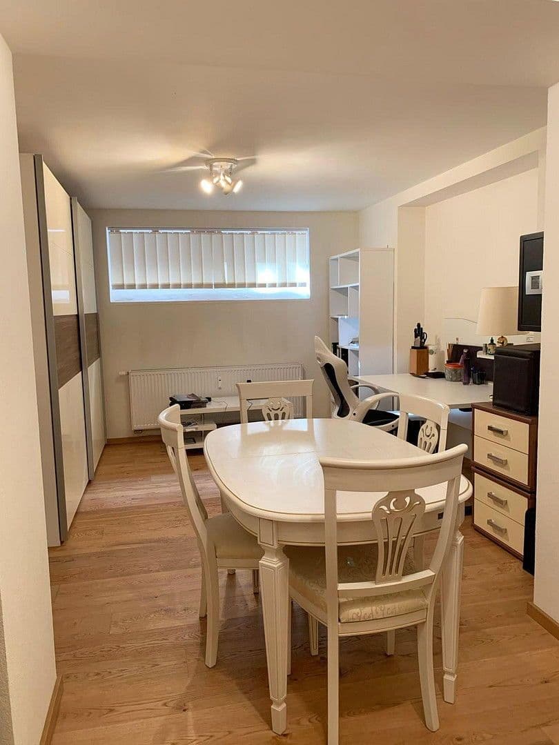 Prodej bytu 3+1 103 m², Baden-Baden, Bádensko-Württembersko Prodej bytu 3+1 103 m², Baden-Baden, Bádensko-Württembersko