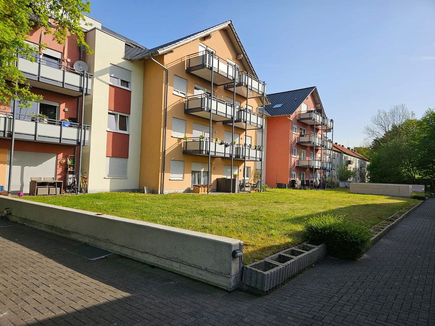 Prodej domu 2.459 m², pozemek 3.700 m², An der Landwehr 25, Bielefeld, Severní Porýní-Vestfálsko Prodej domu 2.459 m², pozemek 3.700 m², An der Landwehr 25, Bielefeld, Severní Porýní-Vestfálsko