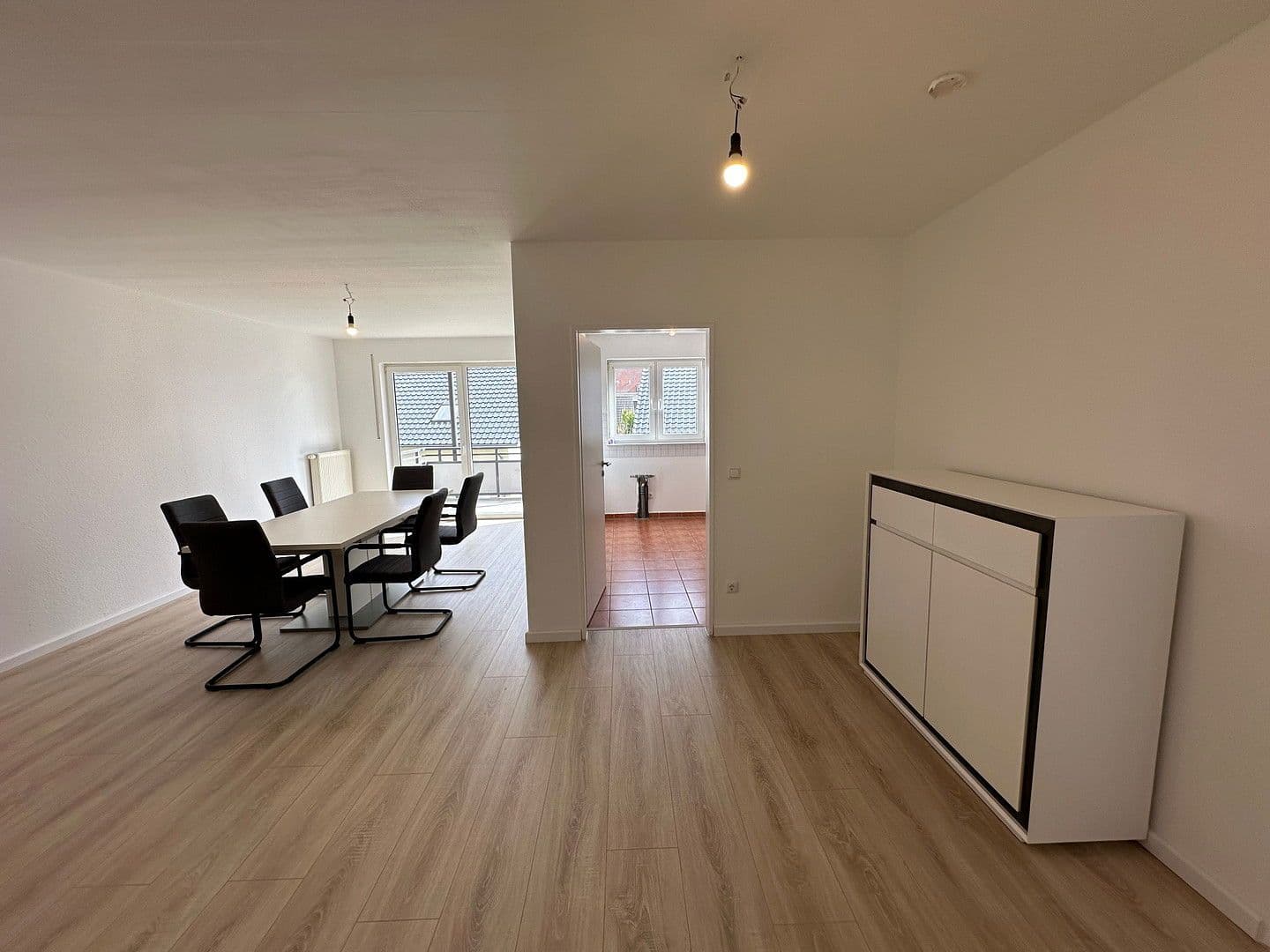 Prodej domu 2.459 m², pozemek 3.700 m², An der Landwehr 25, Bielefeld, Severní Porýní-Vestfálsko Prodej domu 2.459 m², pozemek 3.700 m², An der Landwehr 25, Bielefeld, Severní Porýní-Vestfálsko