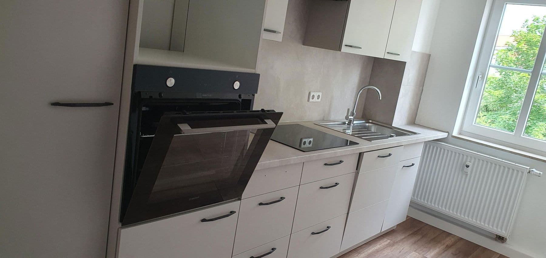 Pronájem bytu 3+1 66 m², Jahnstrasse 49, Dessau-Roßlau, Sasko-Anhaltsko Pronájem bytu 3+1 66 m², Jahnstrasse 49, Dessau-Roßlau, Sasko-Anhaltsko