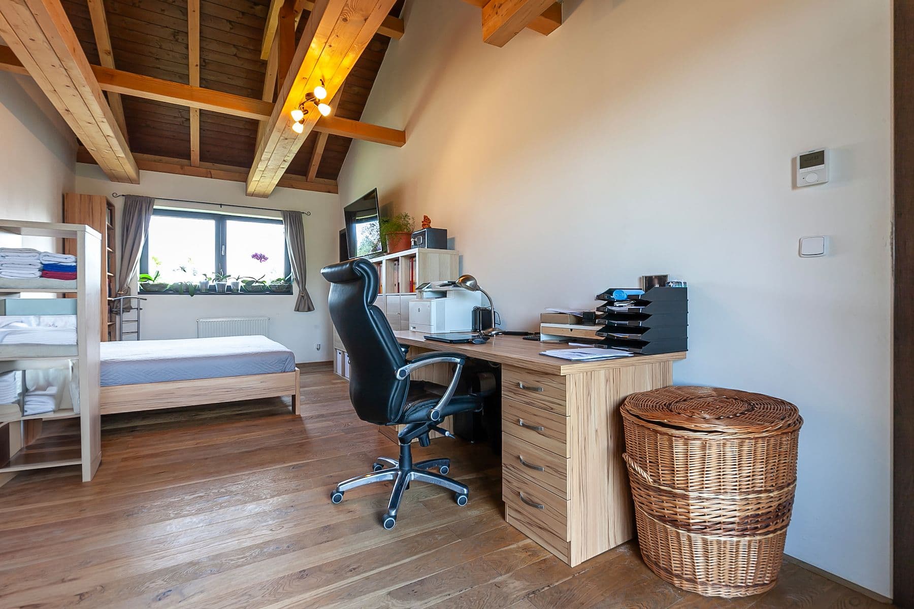 Prodej kanceláře 1.304 m², Ve Stráži, Psáry, Středočeský kraj Prodej kanceláře 1.304 m², Ve Stráži, Psáry, Středočeský kraj