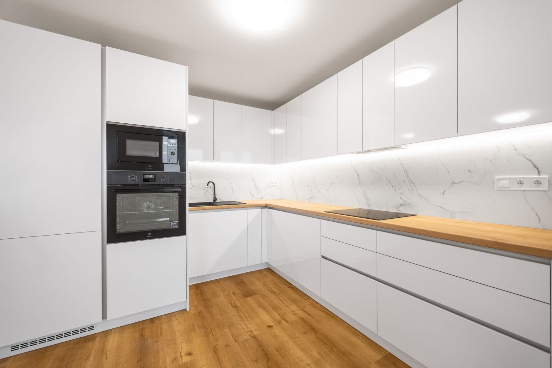 Prodej bytu 3+kk 66 m², Cílkova, Praha, Praha Prodej bytu 3+kk 66 m², Cílkova, Praha, Praha