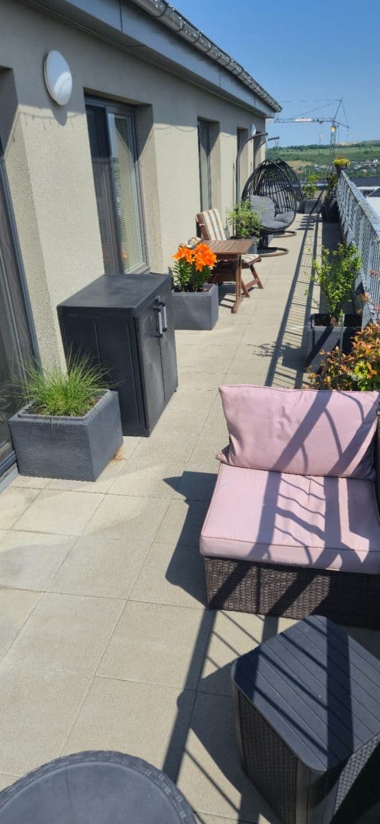 Prodej bytu 4+kk 155 m², T. G. Masaryka, Horoměřice, Středočeský kraj Prodej bytu 4+kk 155 m², T. G. Masaryka, Horoměřice, Středočeský kraj