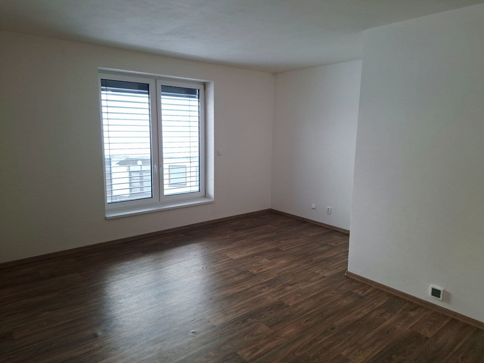 Pronájem bytu 2+kk 49 m², Nová ulice, Střelice, Jihomoravský kraj Pronájem bytu 2+kk 49 m², Nová ulice, Střelice, Jihomoravský kraj
