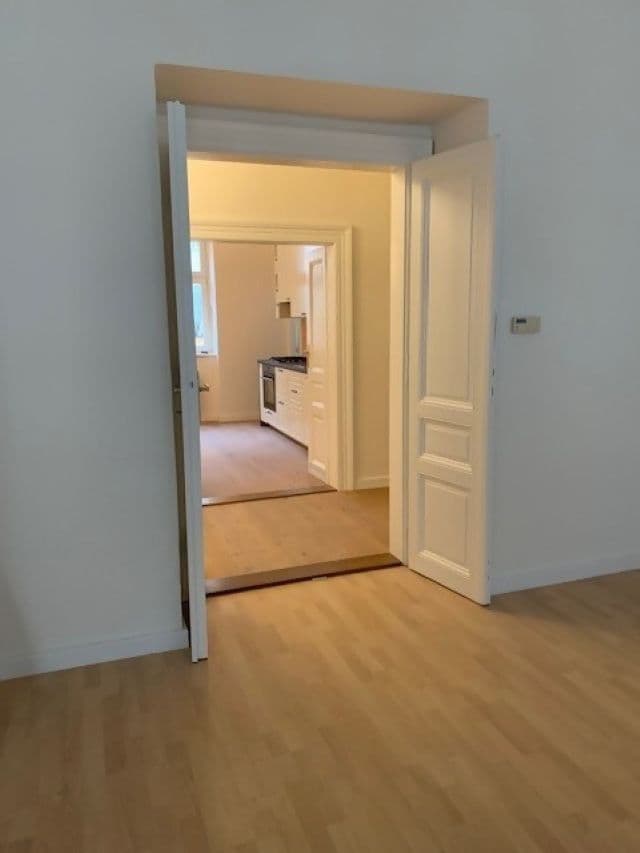 Pronájem bytu 3+1 120 m², Heřmanova, Praha, Praha Pronájem bytu 3+1 120 m², Heřmanova, Praha, Praha