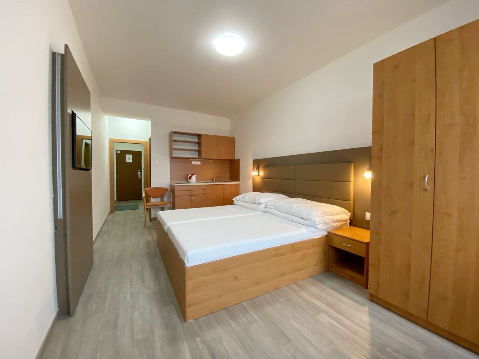 Pronájem bytu 1+1 30 m², Mudrochova, Rača, Bratislavský kraj Pronájem bytu 1+1 30 m², Mudrochova, Rača, Bratislavský kraj