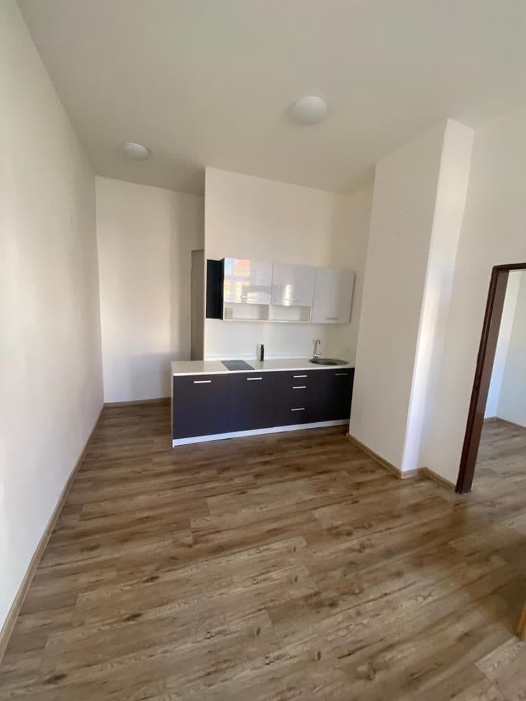 Prodej domu 350 m², pozemek 510 m², Boženy Němcové, Kadaň, Ústecký kraj Prodej domu 350 m², pozemek 510 m², Boženy Němcové, Kadaň, Ústecký kraj