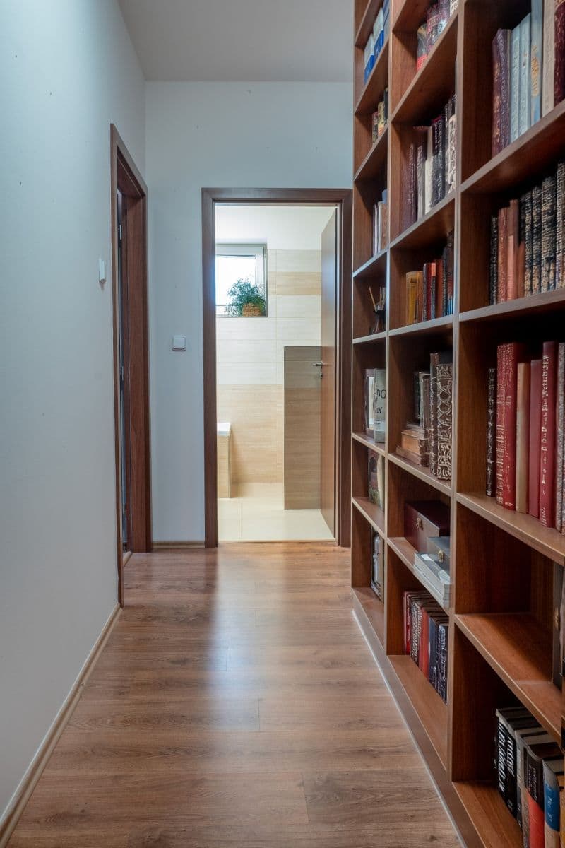 Prodej domu 114 m², pozemek 397 m², Ptická, Úhonice, Středočeský kraj Prodej domu 114 m², pozemek 397 m², Ptická, Úhonice, Středočeský kraj