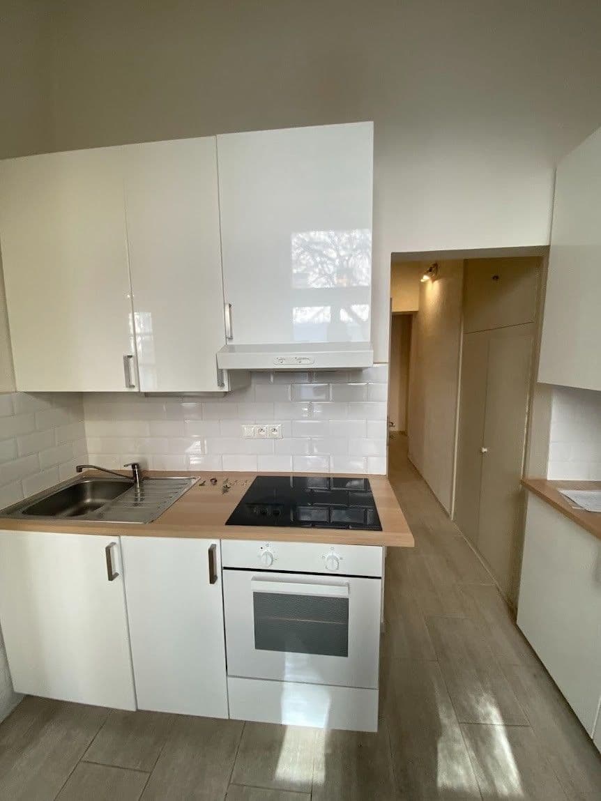 Pronájem bytu 2+1 60 m², Na Bělidle, Praha, Praha Pronájem bytu 2+1 60 m², Na Bělidle, Praha, Praha