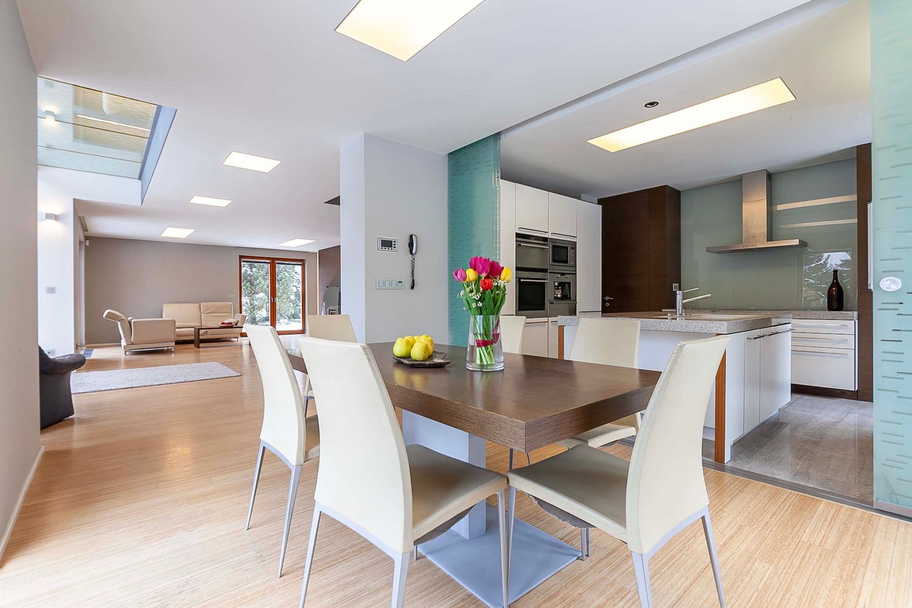 Prodej domu 310 m², pozemek 750 m², Na Kopci, Jablonec nad Nisou, Liberecký kraj Prodej domu 310 m², pozemek 750 m², Na Kopci, Jablonec nad Nisou, Liberecký kraj