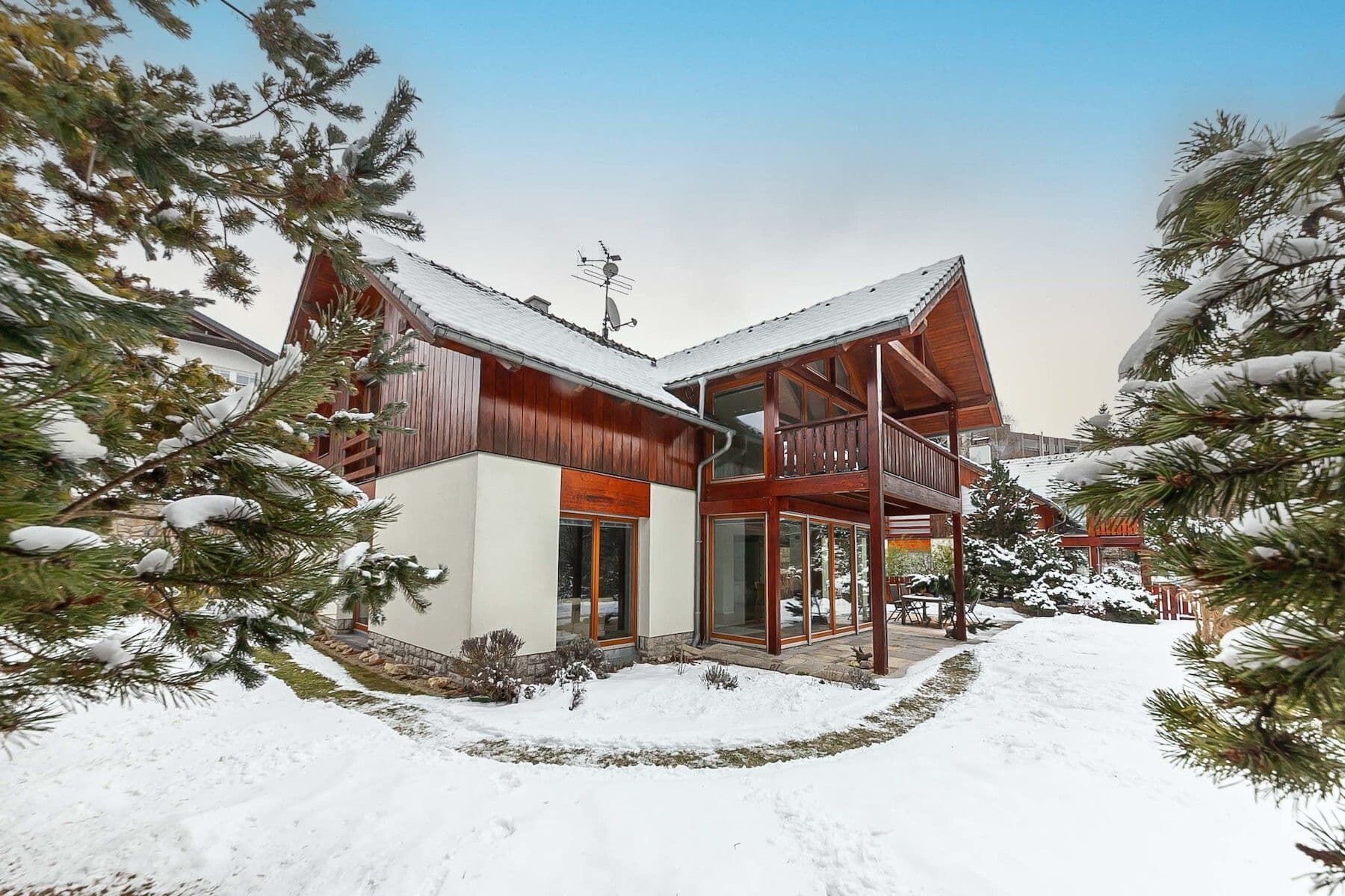 Prodej domu 310 m², pozemek 750 m², Na Kopci, Jablonec nad Nisou, Liberecký kraj Prodej domu 310 m², pozemek 750 m², Na Kopci, Jablonec nad Nisou, Liberecký kraj