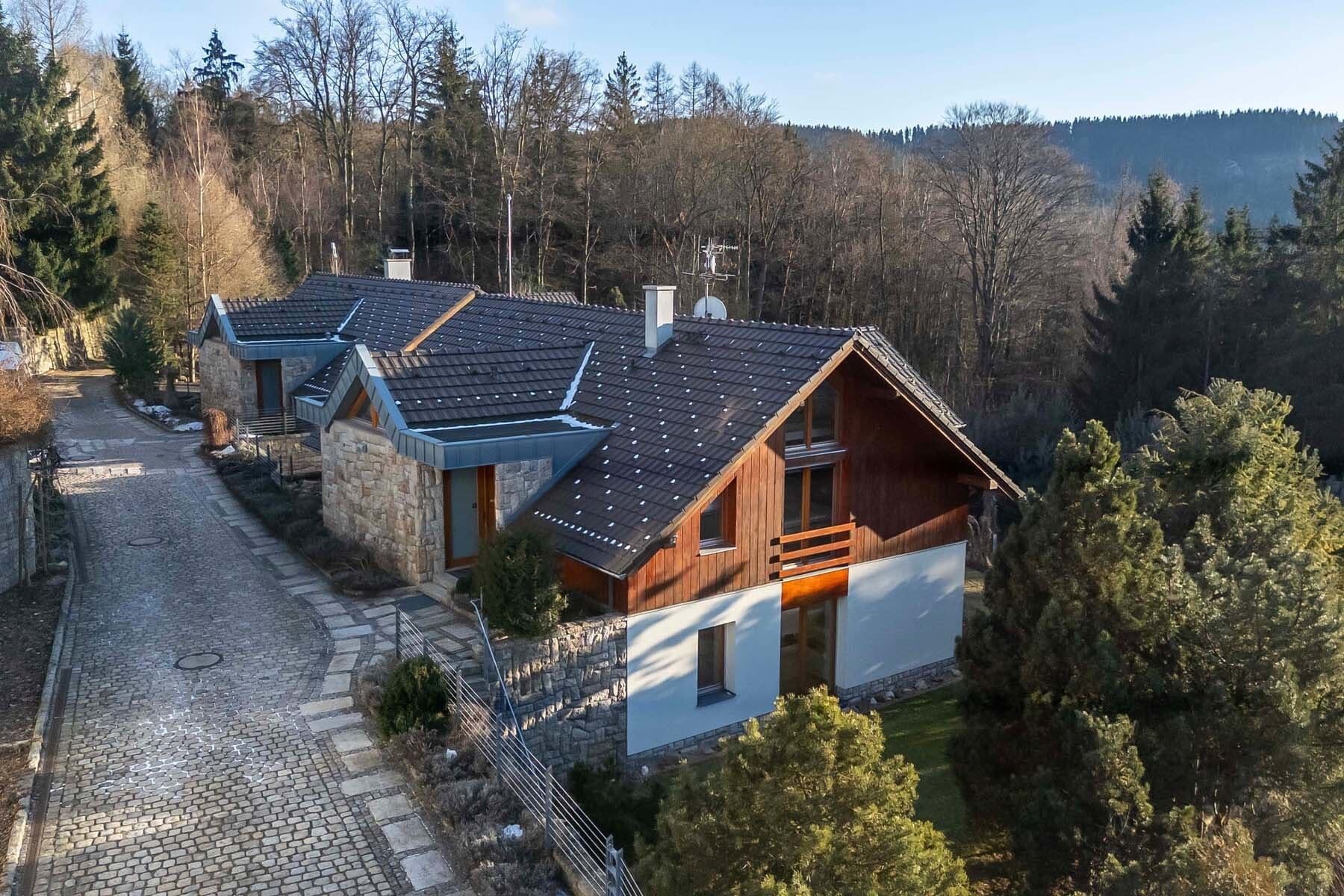 Prodej domu 310 m², pozemek 750 m², Na Kopci, Jablonec nad Nisou, Liberecký kraj Prodej domu 310 m², pozemek 750 m², Na Kopci, Jablonec nad Nisou, Liberecký kraj