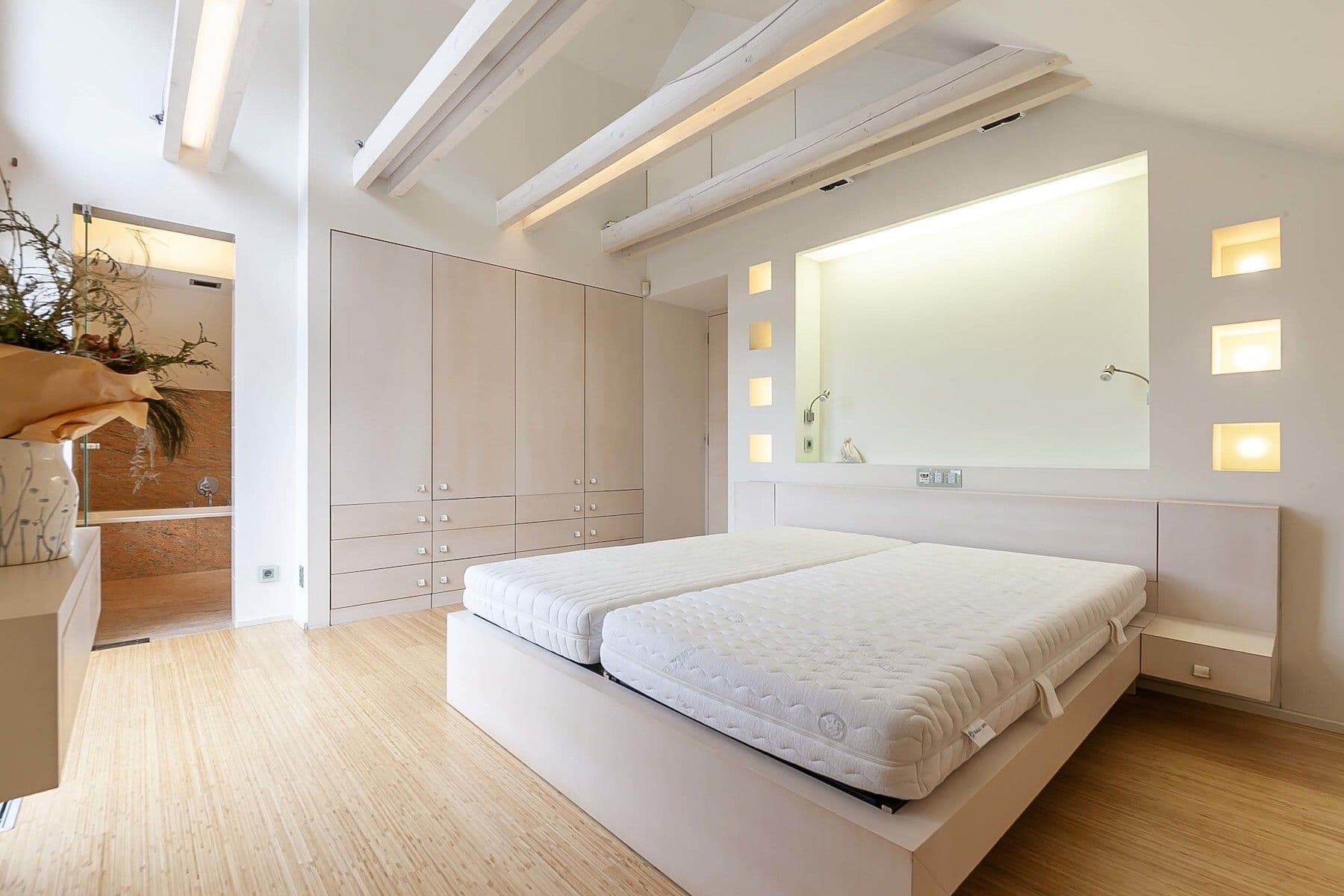 Prodej domu 310 m², pozemek 750 m², Na Kopci, Jablonec nad Nisou, Liberecký kraj Prodej domu 310 m², pozemek 750 m², Na Kopci, Jablonec nad Nisou, Liberecký kraj