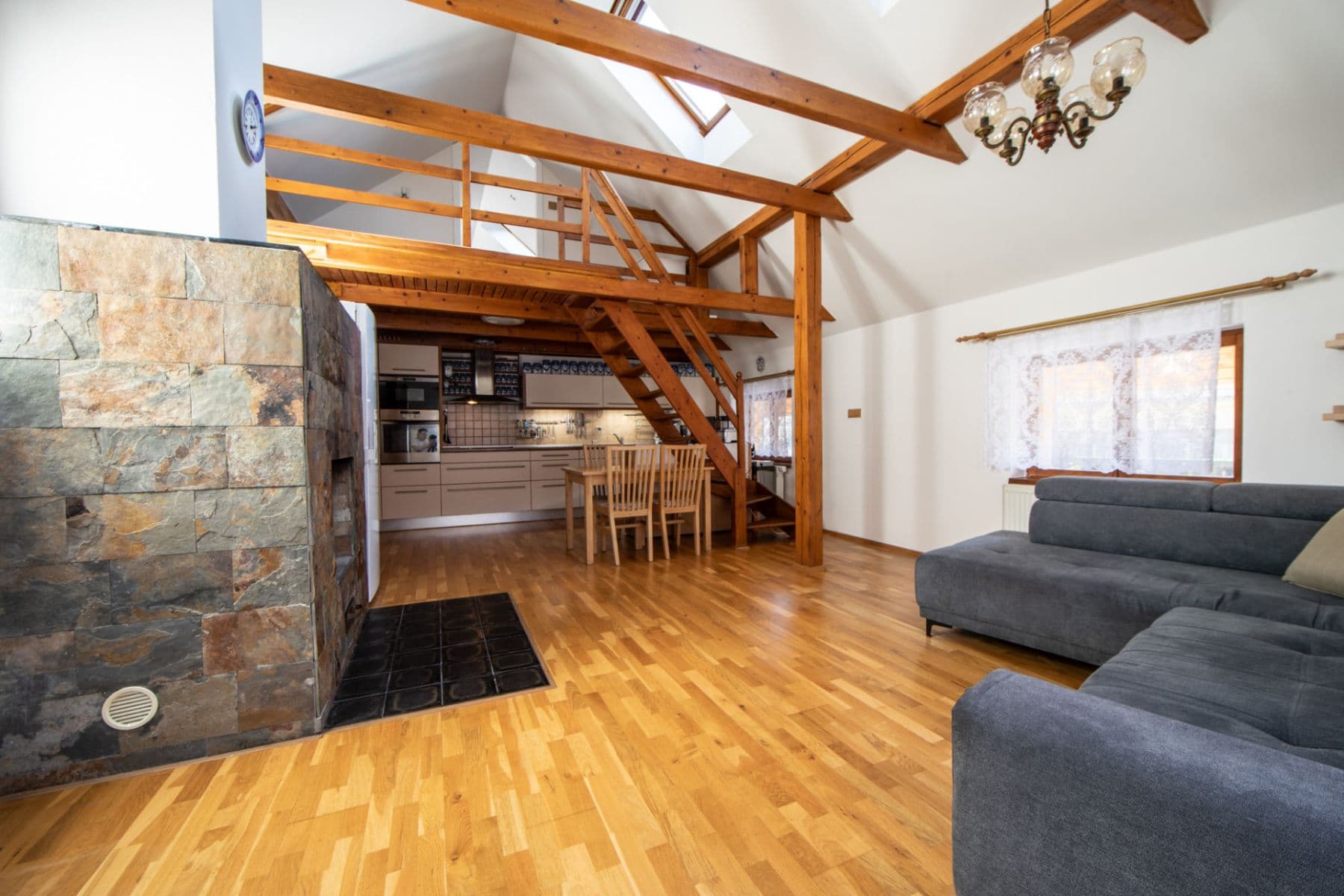 Prodej bytu 6+kk 156 m², Hlubočepská, Praha, Praha Prodej bytu 6+kk 156 m², Hlubočepská, Praha, Praha