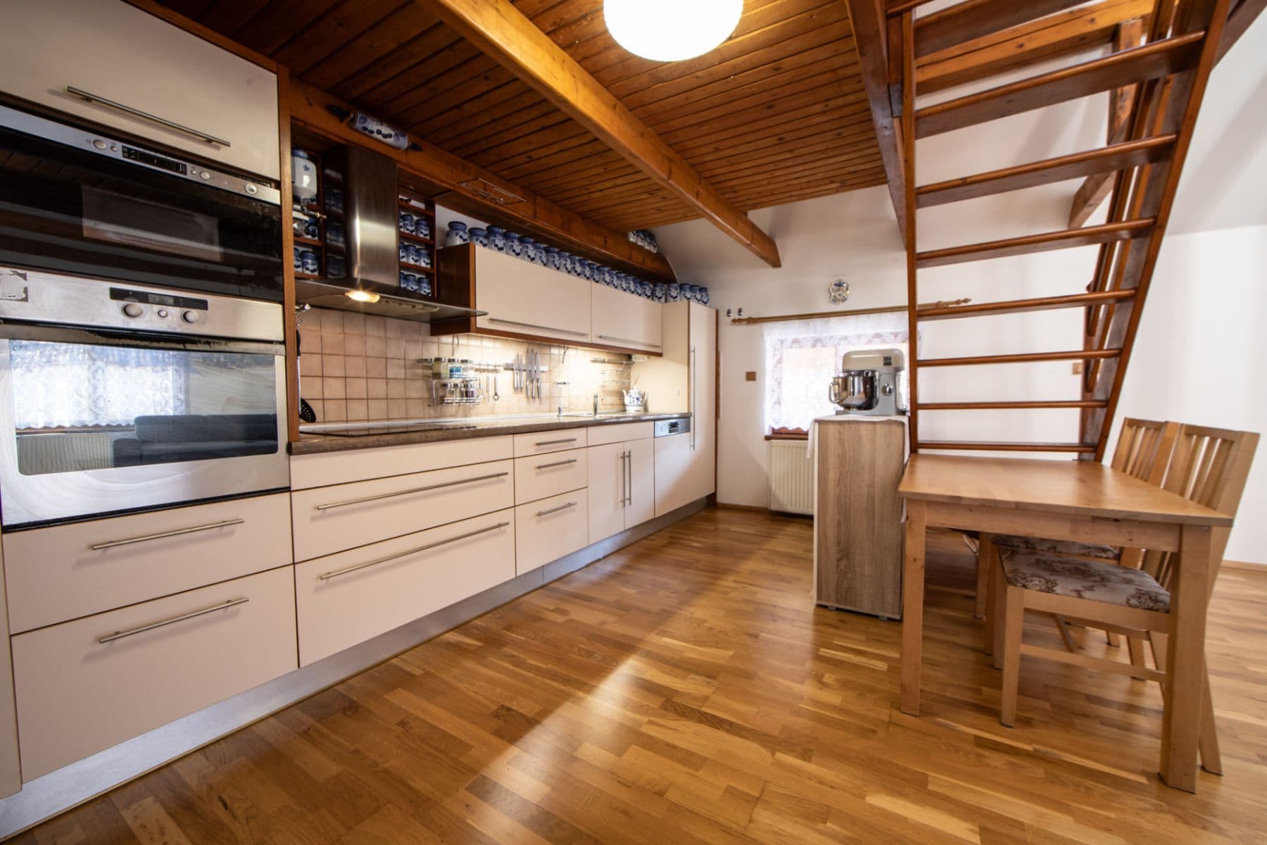 Prodej bytu 6+kk 156 m², Hlubočepská, Praha, Praha Prodej bytu 6+kk 156 m², Hlubočepská, Praha, Praha