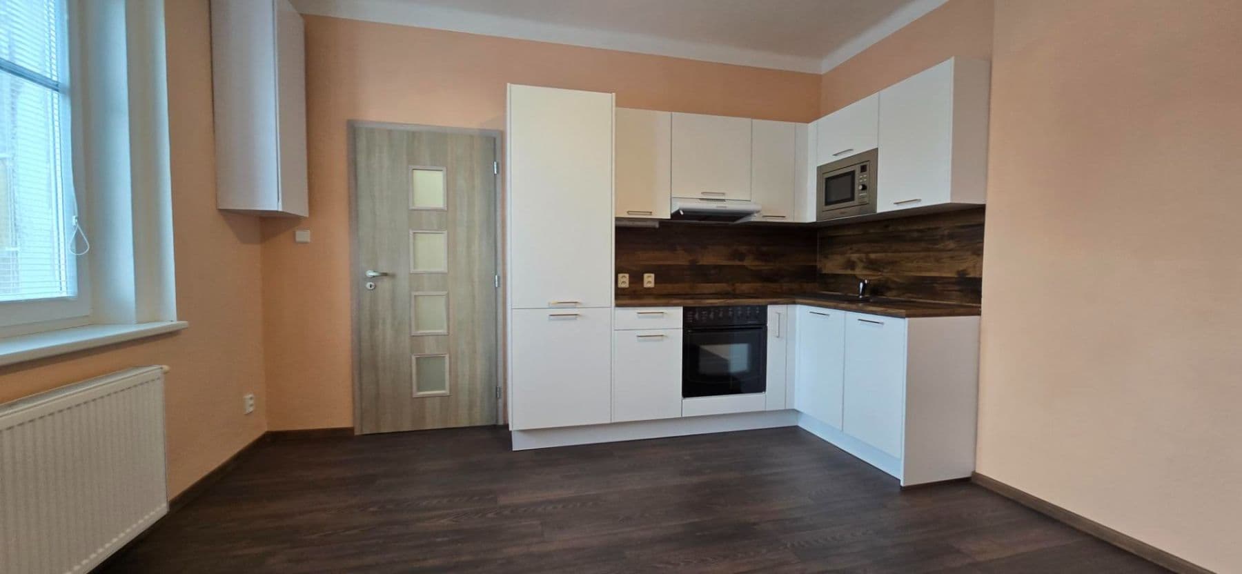 Pronájem bytu 1+1 36 m², Borová, Karlovy Vary, Karlovarský kraj Pronájem bytu 1+1 36 m², Borová, Karlovy Vary, Karlovarský kraj