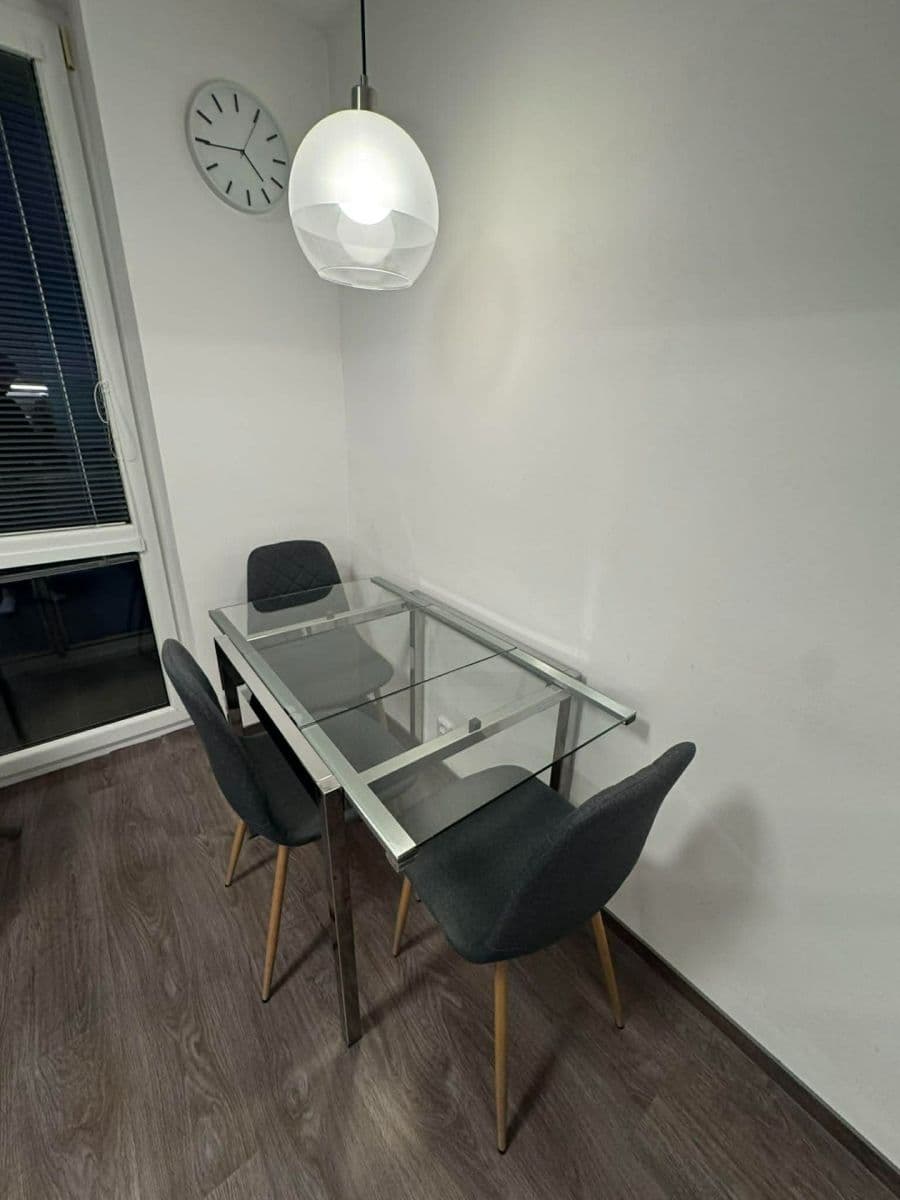 Pronájem bytu 2+1 54 m², Mokrá-Horákov, Jihomoravský kraj Pronájem bytu 2+1 54 m², Mokrá-Horákov, Jihomoravský kraj