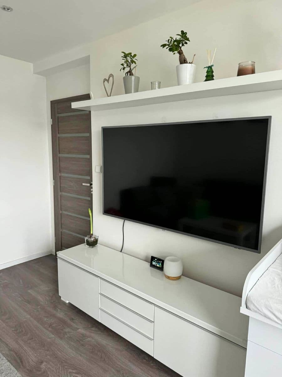 Pronájem bytu 2+1 54 m², Mokrá-Horákov, Jihomoravský kraj Pronájem bytu 2+1 54 m², Mokrá-Horákov, Jihomoravský kraj