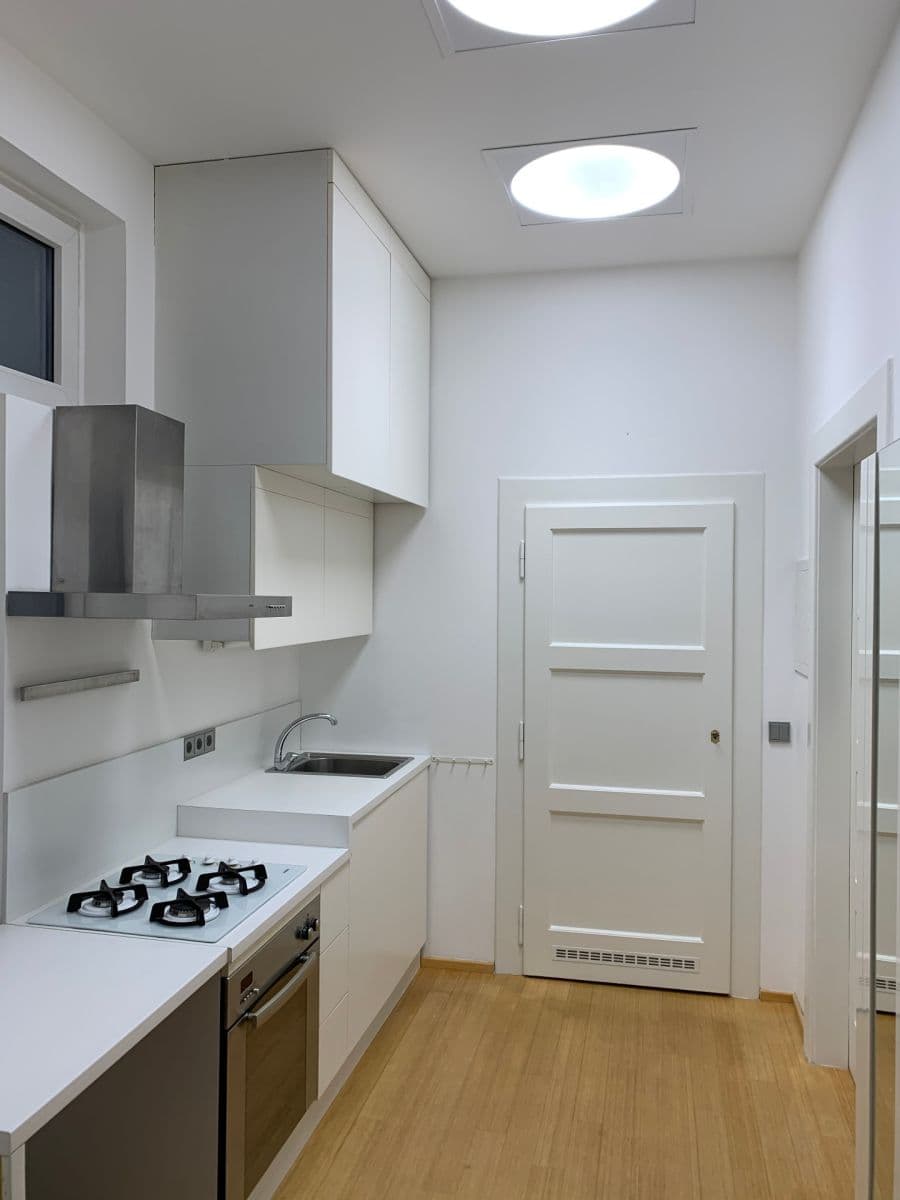 Pronájem bytu 2+kk 56 m², Na Maninách, Praha, Praha Pronájem bytu 2+kk 56 m², Na Maninách, Praha, Praha