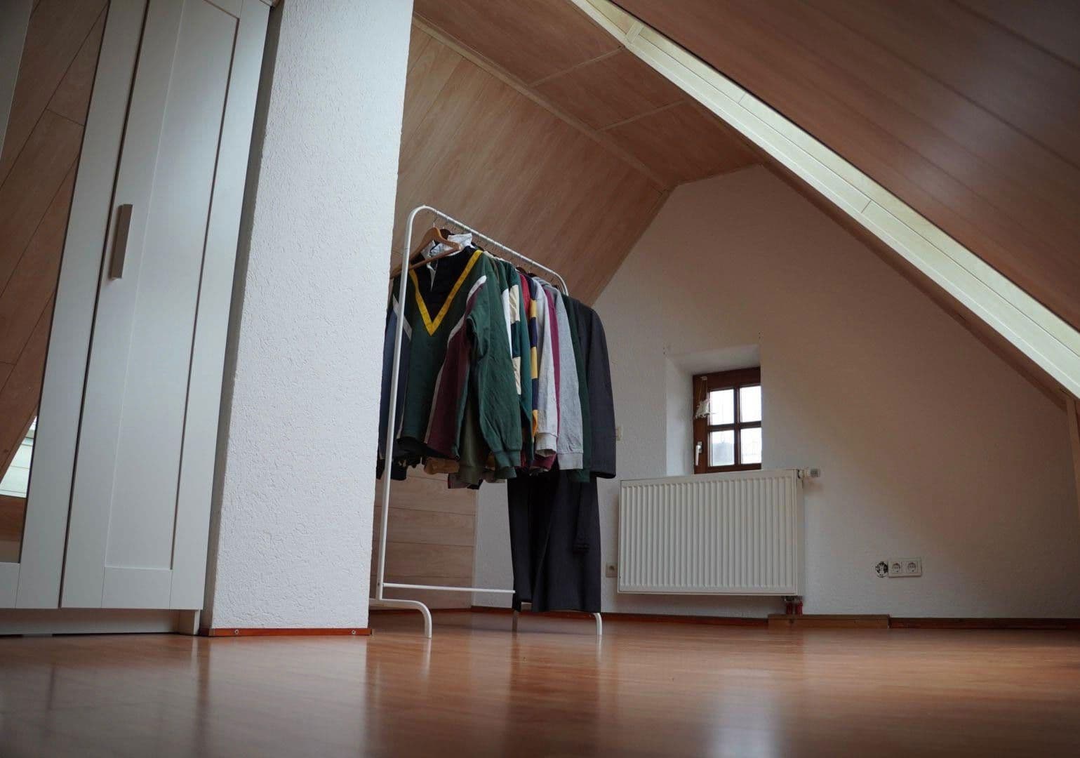 Prodej domu 128 m², pozemek 248 m², Tübingen, Bádensko-Württembersko Prodej domu 128 m², pozemek 248 m², Tübingen, Bádensko-Württembersko