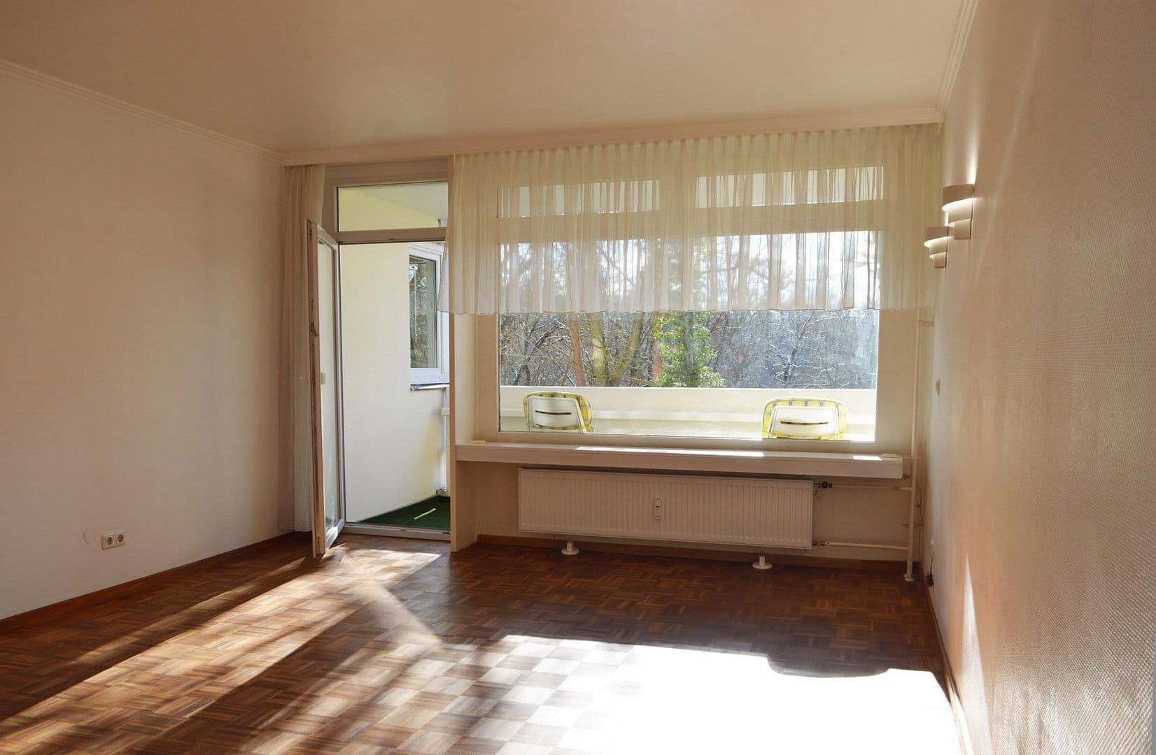 Prodej bytu 2+1 68 m², Angerburger Allee, Berlin, Berlín Prodej bytu 2+1 68 m², Angerburger Allee, Berlin, Berlín