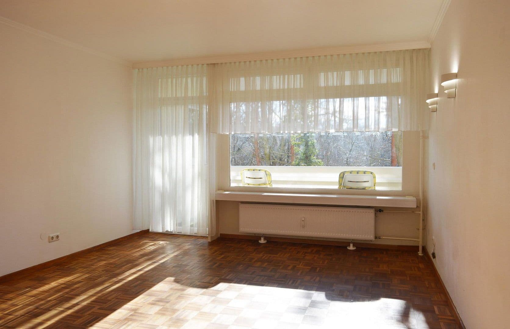 Prodej bytu 2+1 68 m², Angerburger Allee, Berlin, Berlín Prodej bytu 2+1 68 m², Angerburger Allee, Berlin, Berlín