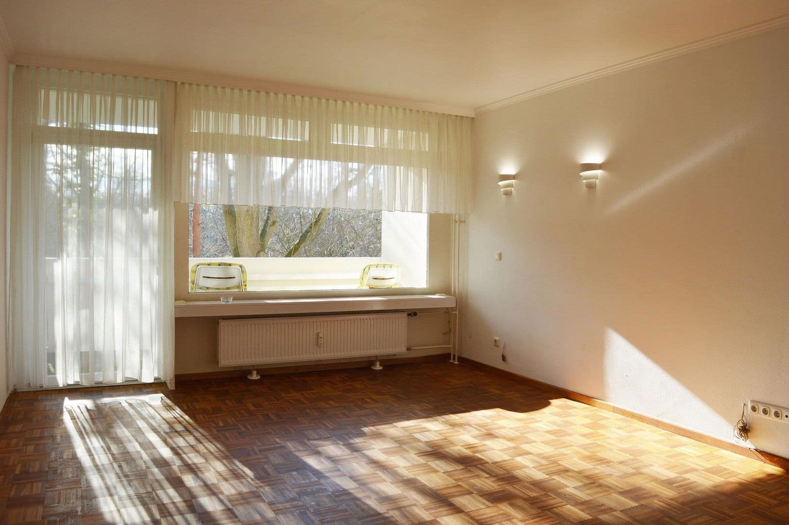 Prodej bytu 2+1 68 m², Angerburger Allee, Berlin, Berlín Prodej bytu 2+1 68 m², Angerburger Allee, Berlin, Berlín