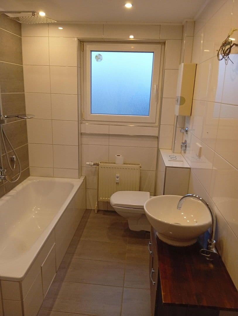 Pronájem bytu 3+1 80 m², Heppenheim, Hessen Pronájem bytu 3+1 80 m², Heppenheim, Hessen