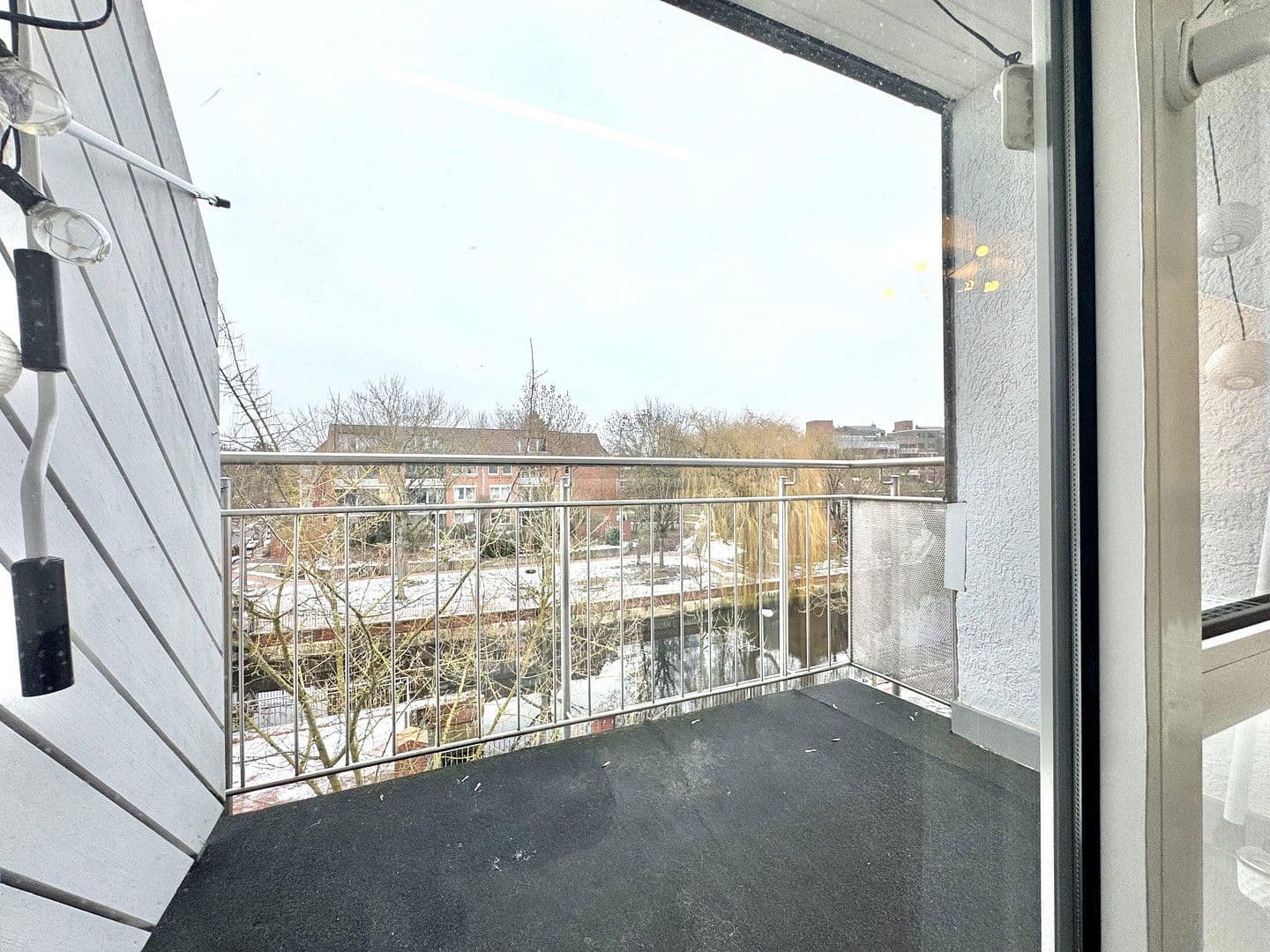 Pronájem bytu 2+1 40 m², Leineinsel 15, Hannover, Dolní Sasko Pronájem bytu 2+1 40 m², Leineinsel 15, Hannover, Dolní Sasko