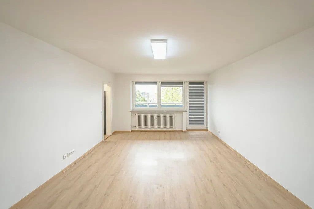 Pronájem bytu 1+1 37 m², 84 Deutschland, Burghausen, Bavorsko Pronájem bytu 1+1 37 m², 84 Deutschland, Burghausen, Bavorsko