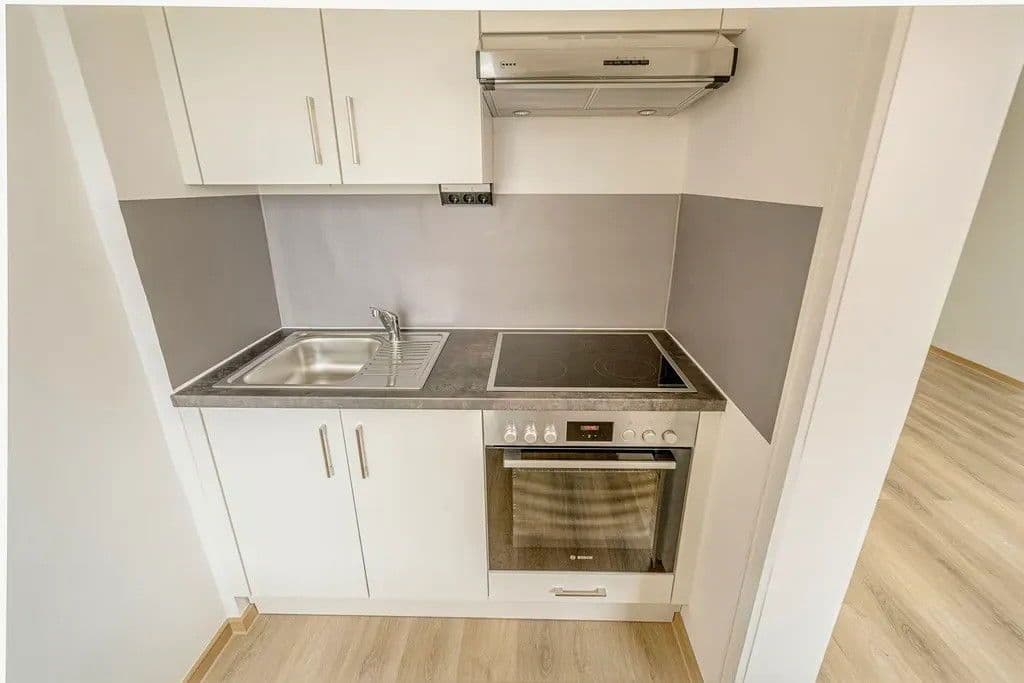 Pronájem bytu 1+1 37 m², 84 Deutschland, Burghausen, Bavorsko Pronájem bytu 1+1 37 m², 84 Deutschland, Burghausen, Bavorsko