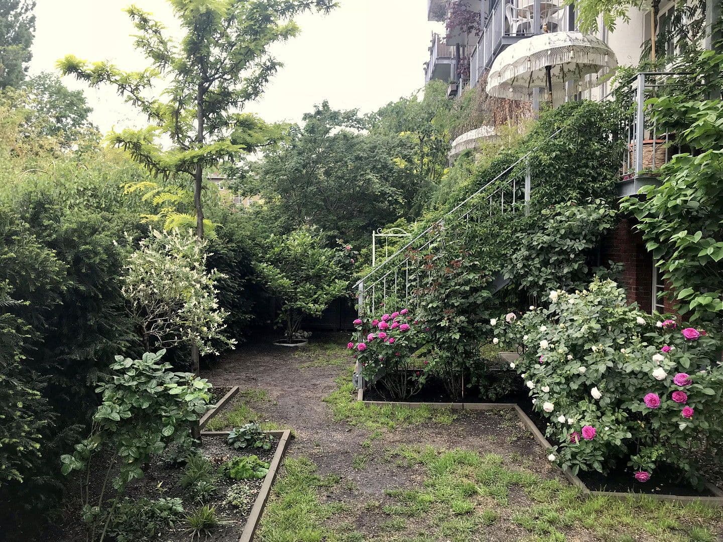 Prodej bytu 4+1 110 m², Hohenzollernring 18c, Berlin, Berlín Prodej bytu 4+1 110 m², Hohenzollernring 18c, Berlin, Berlín