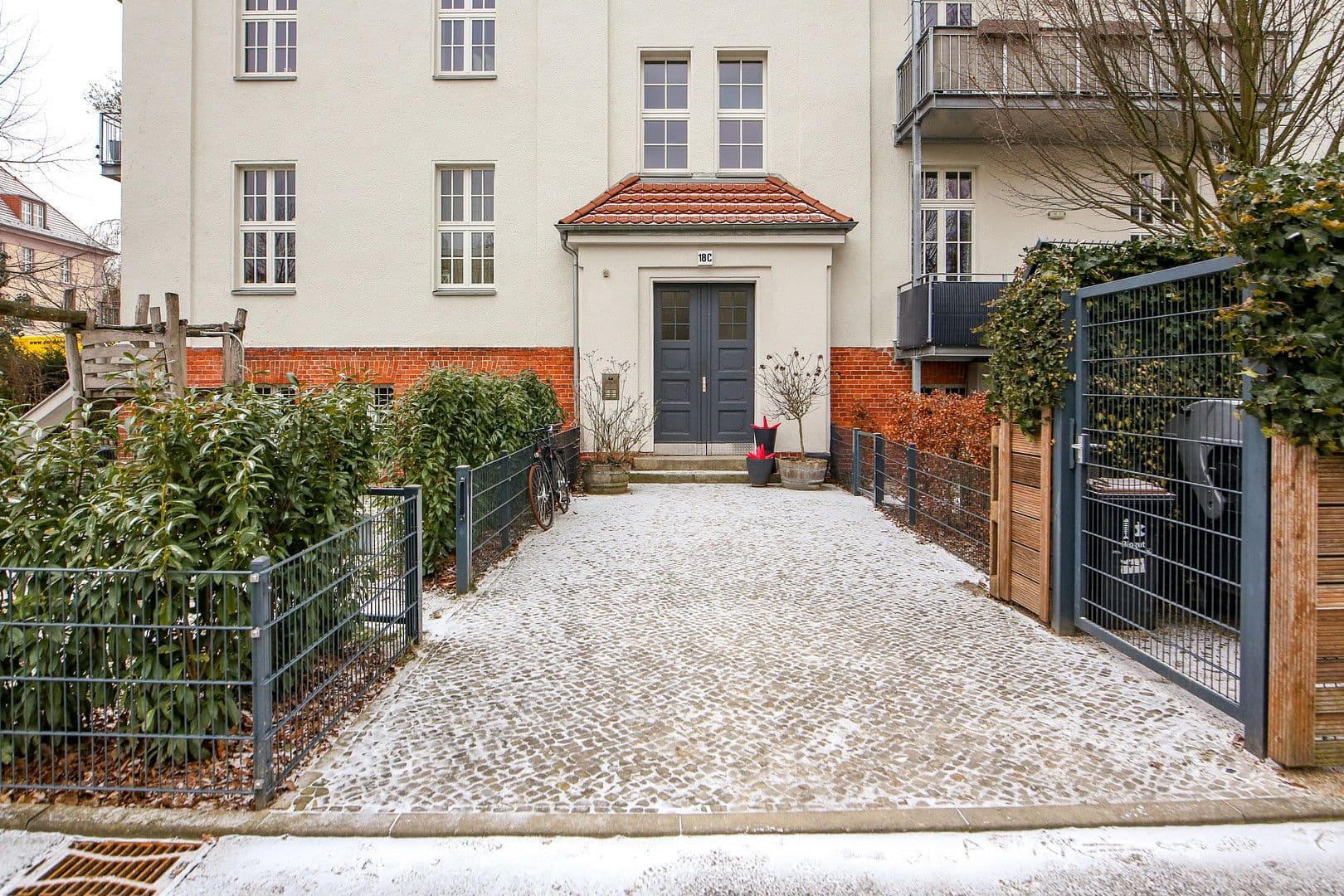 Prodej bytu 4+1 110 m², Hohenzollernring 18c, Berlin, Berlín Prodej bytu 4+1 110 m², Hohenzollernring 18c, Berlin, Berlín