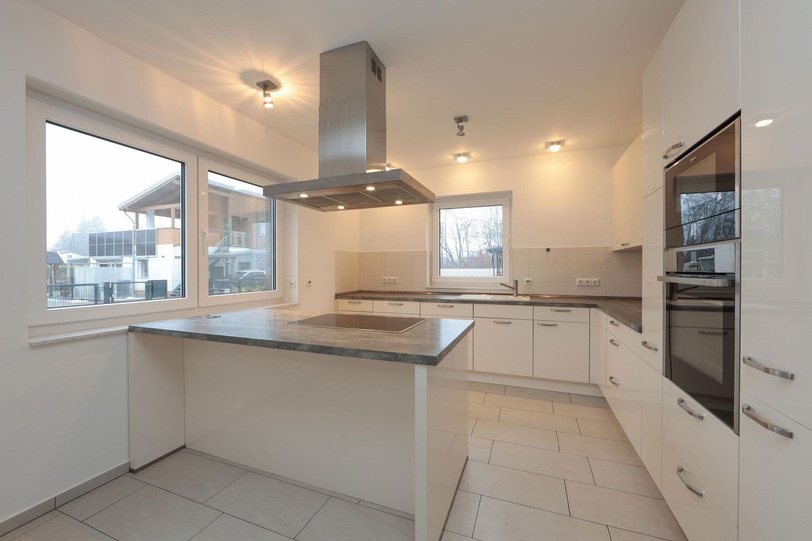 Prodej domu 164 m², pozemek 550 m², Oranienburg, Braniborsko Prodej domu 164 m², pozemek 550 m², Oranienburg, Braniborsko