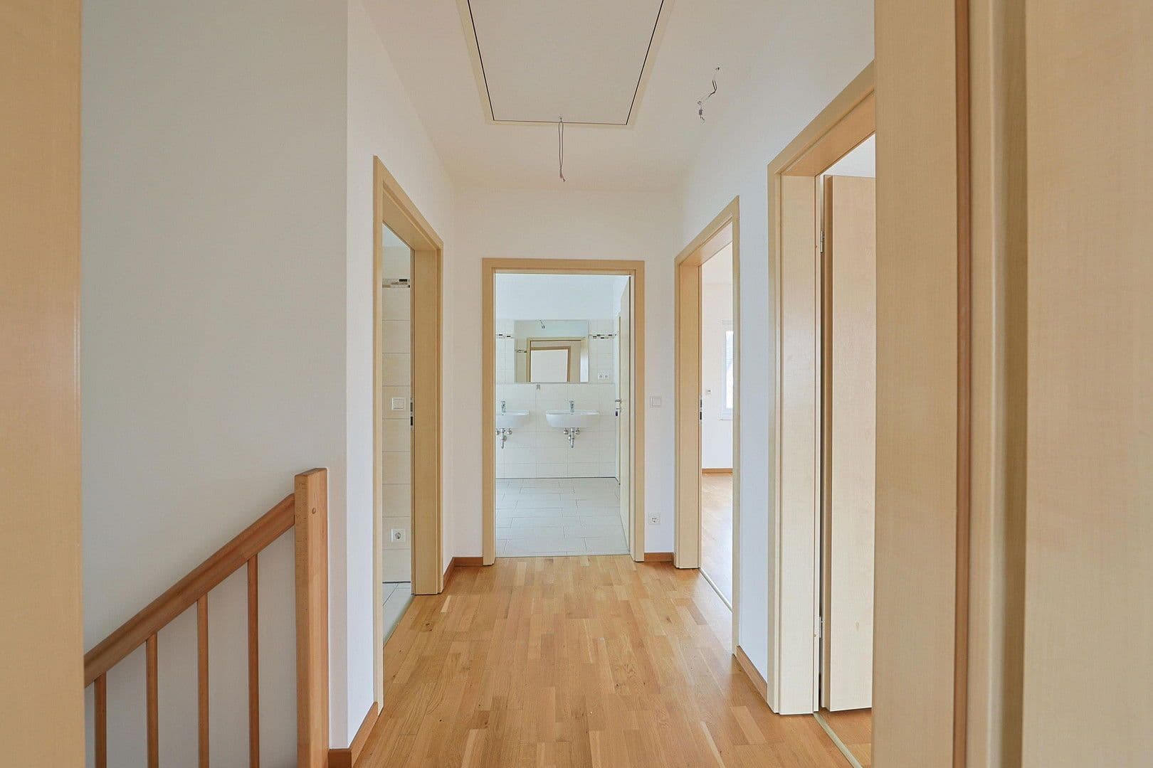 Prodej domu 164 m², pozemek 550 m², Oranienburg, Braniborsko Prodej domu 164 m², pozemek 550 m², Oranienburg, Braniborsko