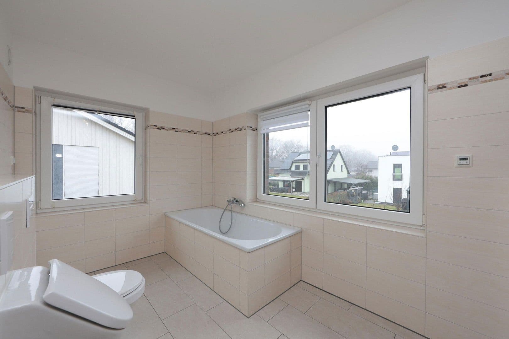 Prodej domu 164 m², pozemek 550 m², Oranienburg, Braniborsko Prodej domu 164 m², pozemek 550 m², Oranienburg, Braniborsko