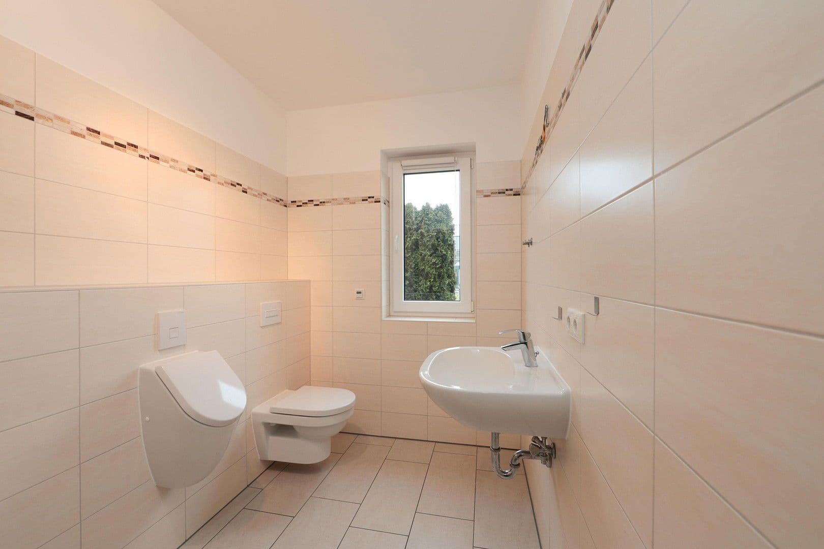 Prodej domu 164 m², pozemek 550 m², Oranienburg, Braniborsko Prodej domu 164 m², pozemek 550 m², Oranienburg, Braniborsko