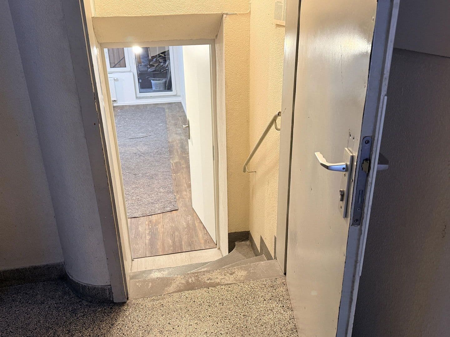 Pronájem kanceláře 36 m², Engelbertstr. 15, Köln, Severní Porýní-Vestfálsko Pronájem kanceláře 36 m², Engelbertstr. 15, Köln, Severní Porýní-Vestfálsko