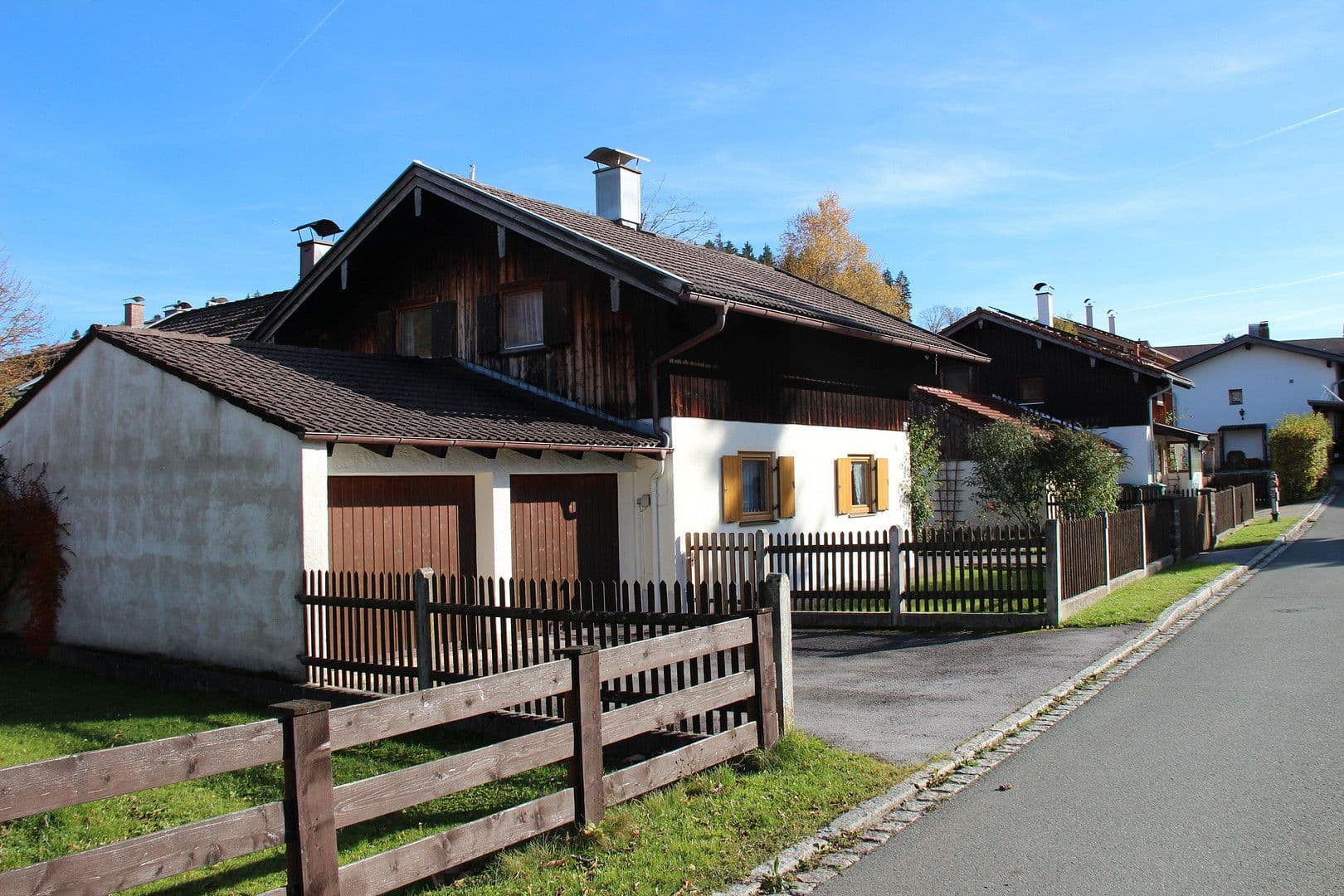 Prodej domu 162 m², pozemek 624 m², Hausham, Bavorsko Prodej domu 162 m², pozemek 624 m², Hausham, Bavorsko