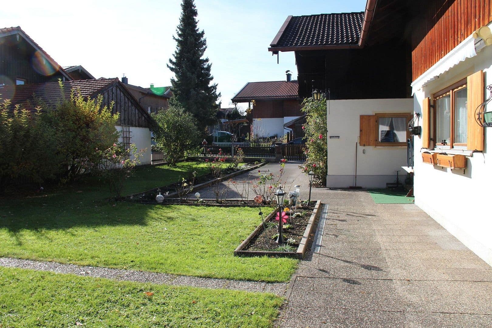Prodej domu 162 m², pozemek 624 m², Hausham, Bavorsko Prodej domu 162 m², pozemek 624 m², Hausham, Bavorsko
