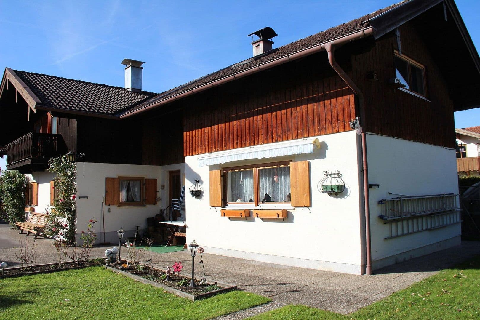 Prodej domu 162 m², pozemek 624 m², Hausham, Bavorsko Prodej domu 162 m², pozemek 624 m², Hausham, Bavorsko